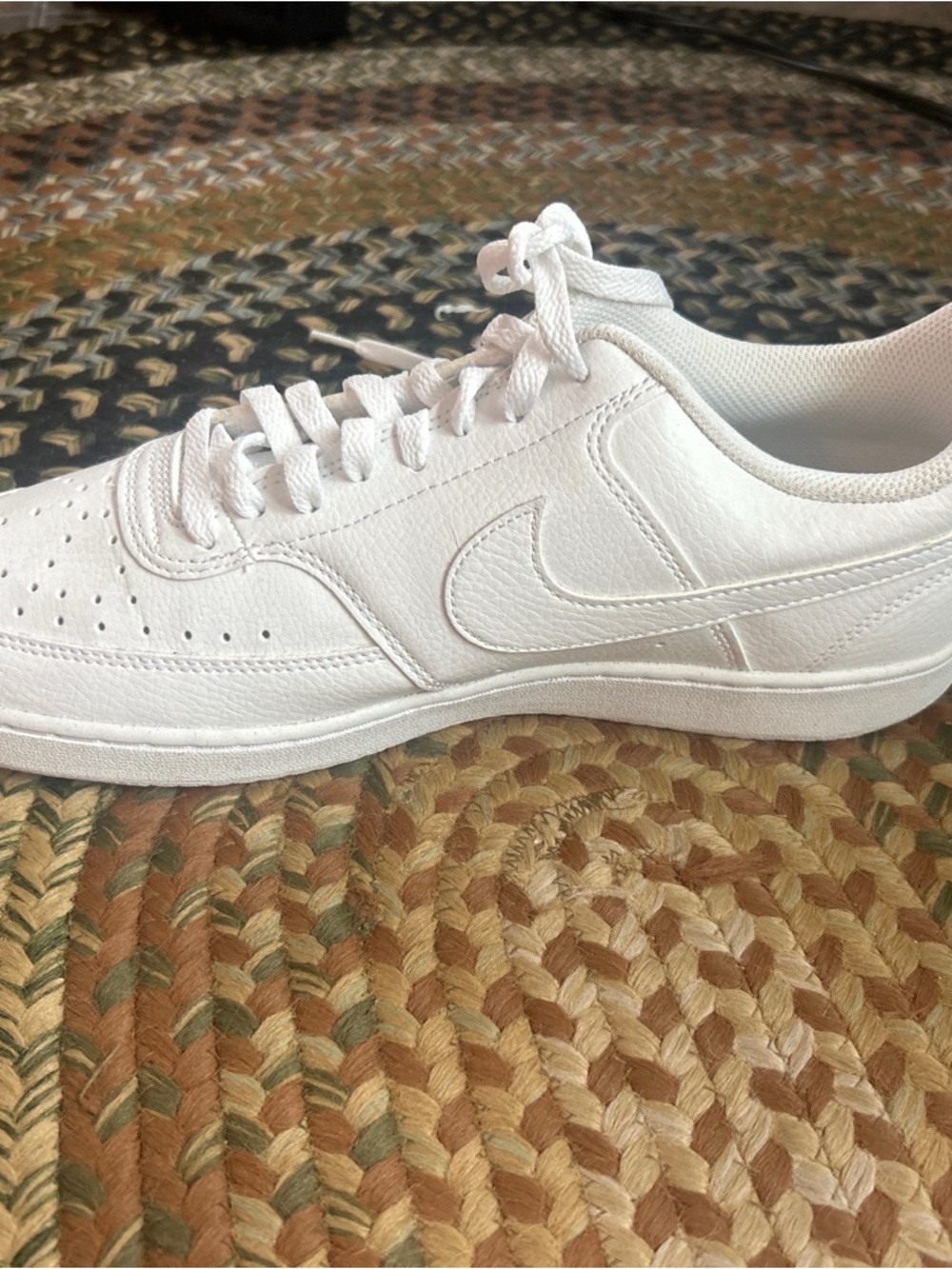 Nike White Leather Low-Top Sneaker